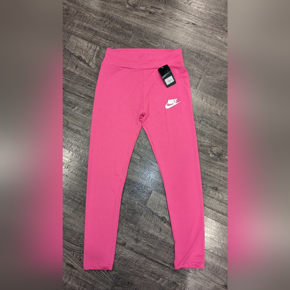 Leo Poldo Nike Leggings - NWT